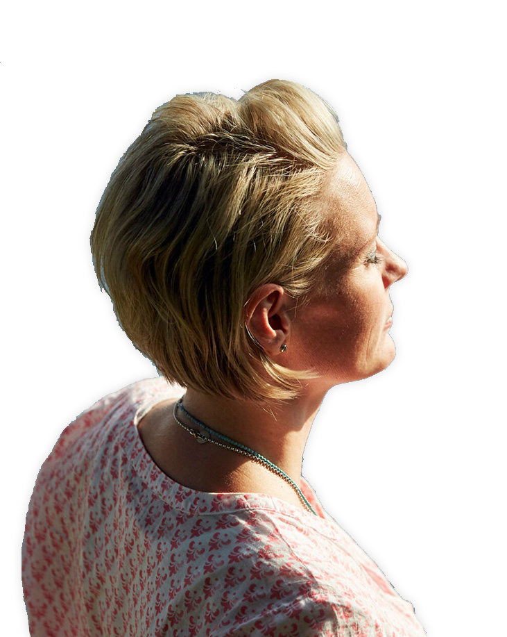 Nicola Holder Reading